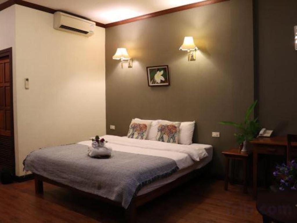 Phonethip Plaza Hotel Виентиане Екстериор снимка
