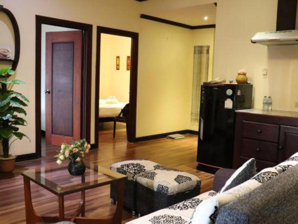 Phonethip Plaza Hotel Виентиане Екстериор снимка