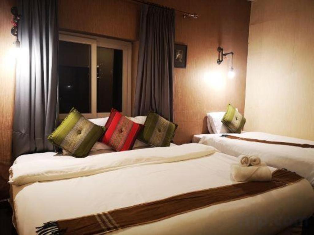 Phonethip Plaza Hotel Виентиане Екстериор снимка