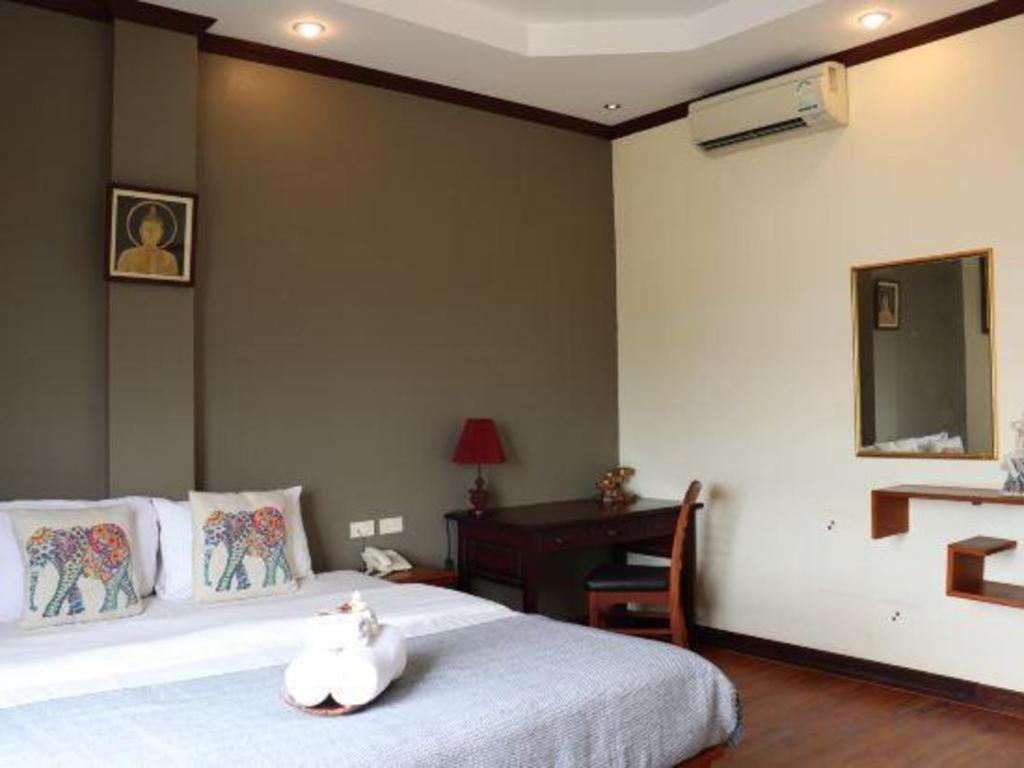 Phonethip Plaza Hotel Виентиане Екстериор снимка