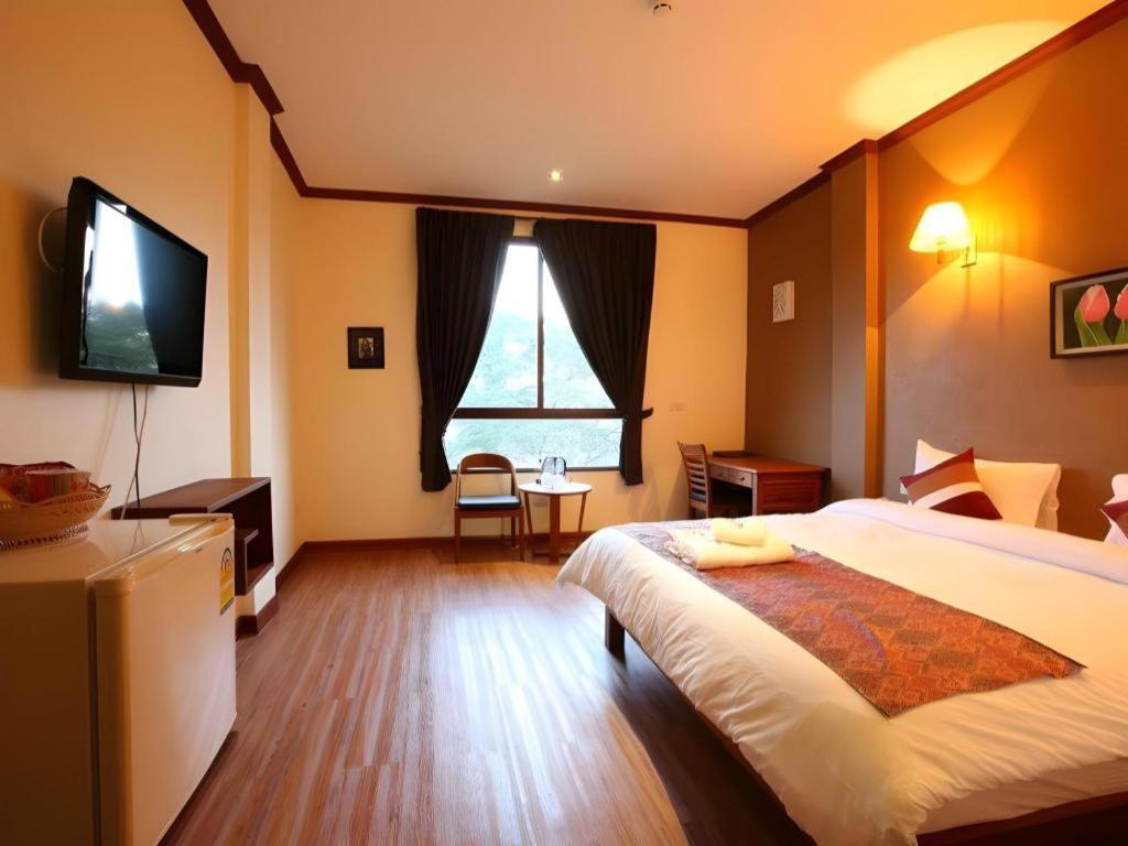 Phonethip Plaza Hotel Виентиане Екстериор снимка