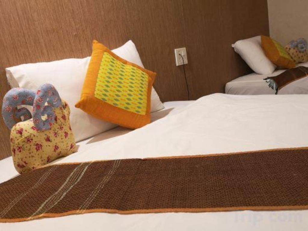 Phonethip Plaza Hotel Виентиане Екстериор снимка