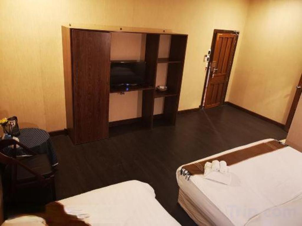 Phonethip Plaza Hotel Виентиане Екстериор снимка